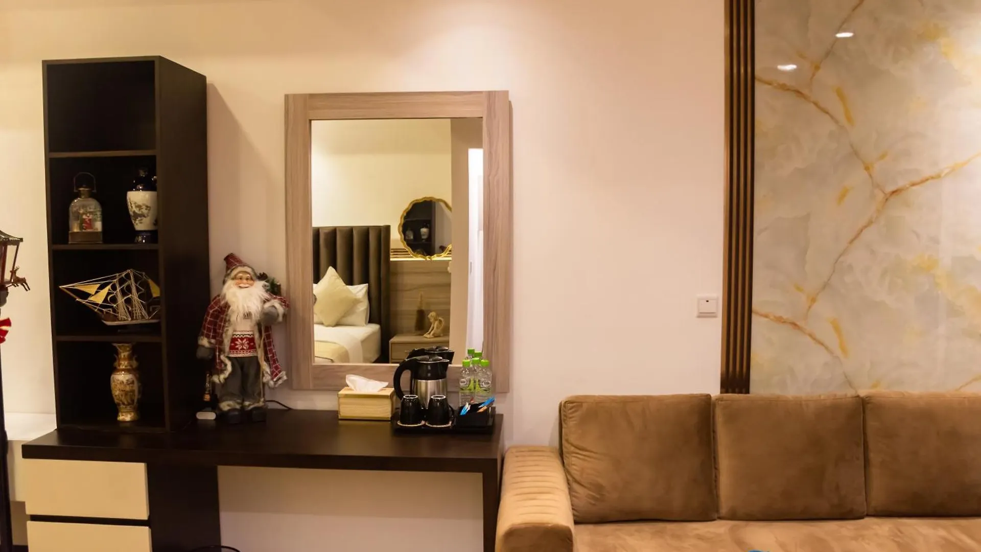 Serenity Studio Apartment By Ocean Breeze Negombo